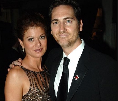 The actor Daniel Zelman got married to an actress Debra Messing on September 3, 2000